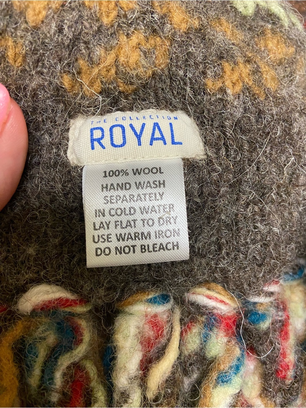 Royal Collection 100% Wool Scarf - Handcrafted in Nepal Fair Isle Pattern Winter - Picture 7 of 10